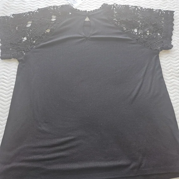 Torrid Black Lace Sleeve Blouse - Picture 4 of 5